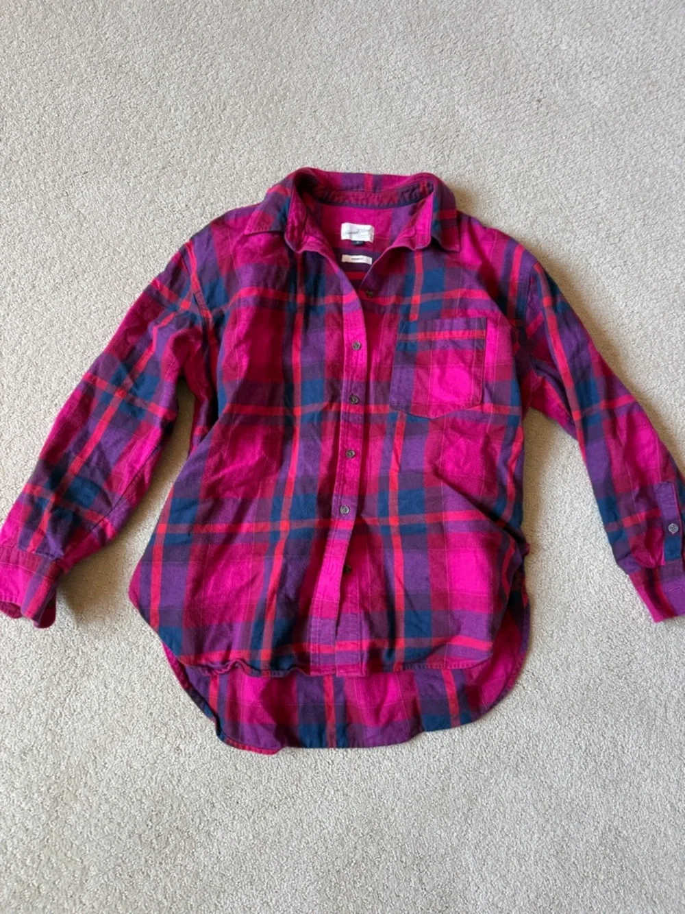 Universal Thread Hot Pink and Navy Plaid Flannel Button-Up Shirt - Picture 1 of 2